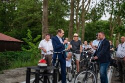 Midwolde Opening Deelgebied E op Doorfietsroute Leek Groningen (4)