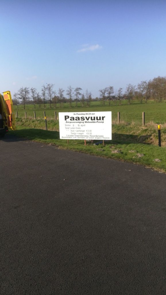 paasvuur midwolde 2017 bord